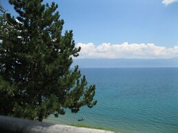 Villa Eros Apartments