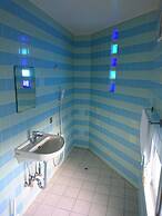 Eef Condominium Kumejima