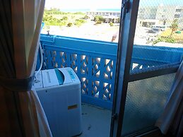 Eef Condominium Kumejima