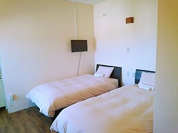 Eef Condominium Kumejima