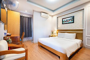 Lucky Star Hotel 266 De Tham