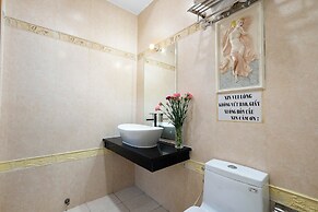 Lucky Star Hotel 266 De Tham