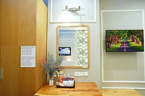 Lucky Star Hotel 266 De Tham