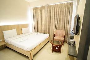 Hotel City Grand
