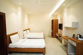 Hotel City Grand