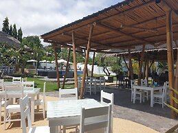 Liquid Dive Resort