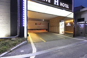 H Drive Hotel