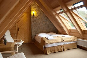 KRUPÓWKA MOUNTAIN RESORT - Widokowy hotel z basenami i wellness