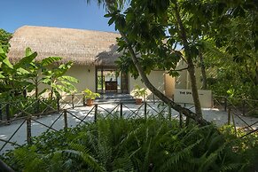 The Residence Maldives at Dhigurah