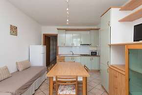 Trilocale Isola di Pazze PT fronte mare