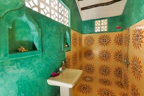 Demani Lodge