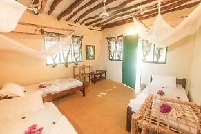 Demani Lodge