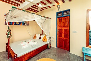 Demani Lodge