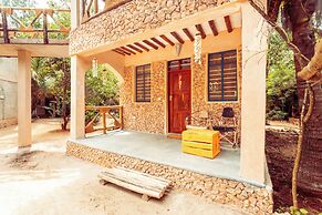 Demani Lodge