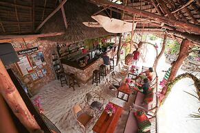 Demani Lodge