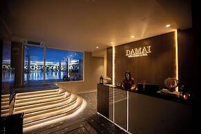 Grand Blue FAFA Resort & Spa