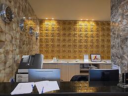 Grand Blue FAFA Resort & Spa
