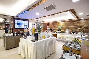 Winsuites Sai Gon Hotel