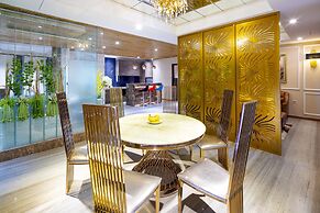 Winsuites Sai Gon Hotel