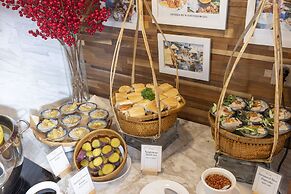 Winsuites Sai Gon Hotel