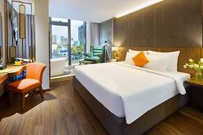 Winsuites Sai Gon Hotel