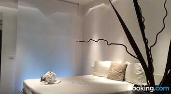 15.92 hotel