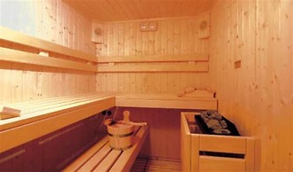 15.92 hotel