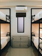 Tall Tree Kata Phuket - Hostel