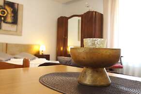 Logicasa Lake in Como