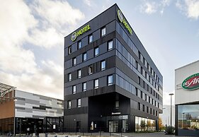 B&B HOTEL CERGY Saint-Christophe