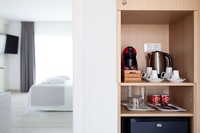 Playaolid Suites & Apartments