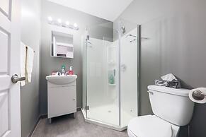 HoMa HomeStay Hotel by Olympic Stadium Montreal (Auberge/Hostel)