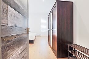 HoMa HomeStay Hotel by Olympic Stadium Montreal (Auberge/Hostel)