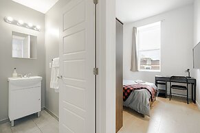 HoMa HomeStay Hotel by Olympic Stadium Montreal (Auberge/Hostel)