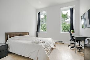 HoMa HomeStay Hotel by Olympic Stadium Montreal (Auberge/Hostel)