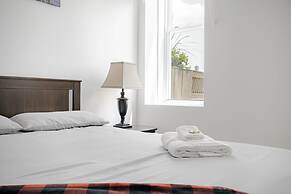 HoMa HomeStay Hotel by Olympic Stadium Montreal (Auberge/Hostel)