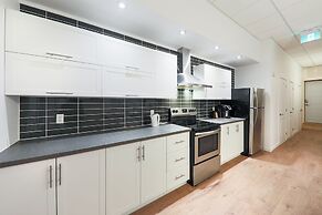 HoMa HomeStay Hotel by Olympic Stadium Montreal (Auberge/Hostel)