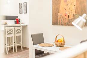 Venus Apartments - Almassy Park