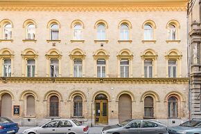 Venus Apartments - Almassy Park