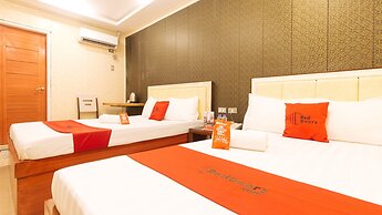 RedDoorz Plus @ Winter Benitez