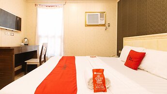 RedDoorz Plus @ Winter Benitez