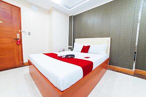 RedDoorz Plus @ Winter Benitez