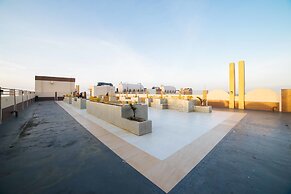 RedDoorz Premium @ Cityland Tagaytay 2