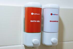 RedDoorz Premium @ Cityland Tagaytay 2