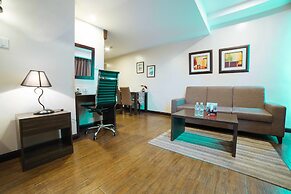 RedDoorz Premium @ West Avenue Quezon City