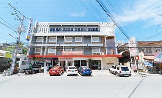 RedDoorz Plus @ Poblacion District Davao