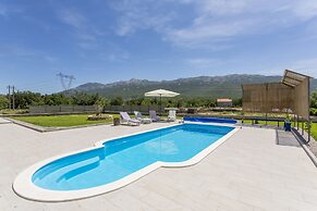 Luxury Villa Stella near Split