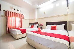 RedDoorz Plus near Tan Son Nhat Airport