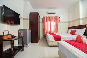 RedDoorz Plus near Tan Son Nhat Airport
