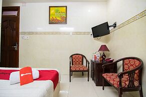 RedDoorz Plus near Tan Son Nhat Airport